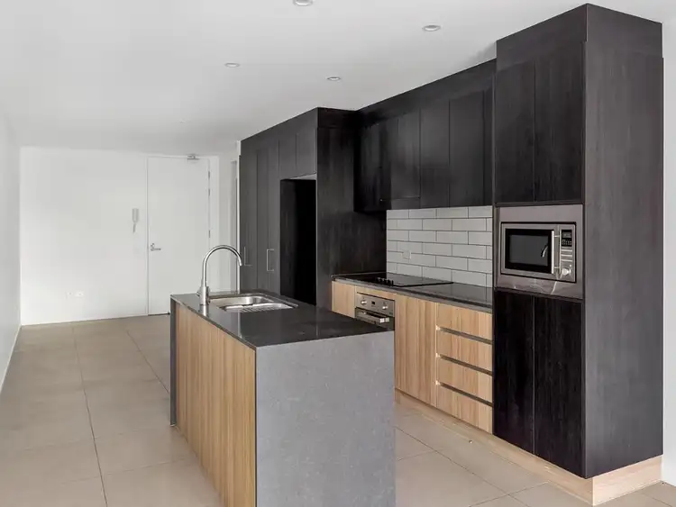 Main view of Homely apartment listing, 201/17 View Street, Mount Gravatt East QLD 4122