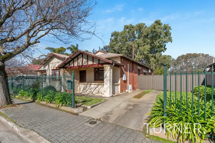 4 Hillview Road, Kingswood SA 5062