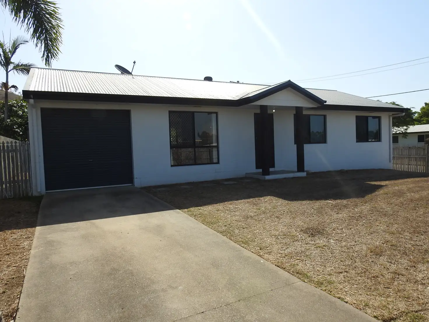 Main view of Homely house listing, 27 Gloucester Close, Wulguru QLD 4811