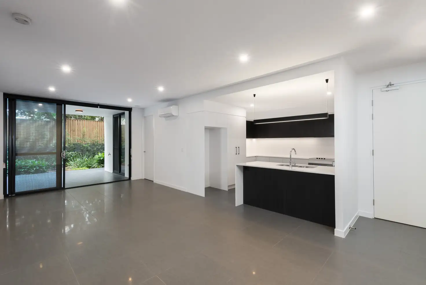 Main view of Homely apartment listing, 105/16-26 Archer Street, Upper Mount Gravatt QLD 4122