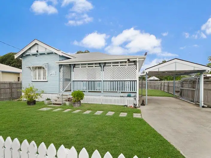 Main view of Homely house listing, 32 Nix Street, West End QLD 4810