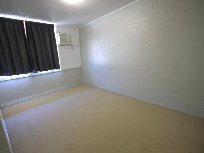 Fifth view of Homely townhouse listing, 4/174 Harold Street, West End QLD 4810