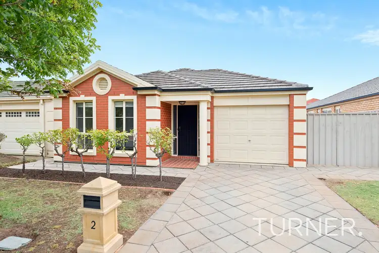 2 Eastbrook Court