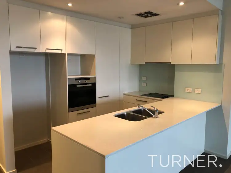 18/155 Brebner Drive