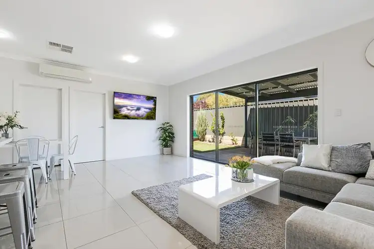 6 Lincoln Avenue, Sturt SA 5047