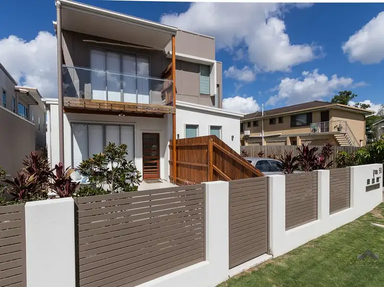 Main view of Homely townhouse listing, 1/90 STUART STREET, Bulimba QLD 4171
