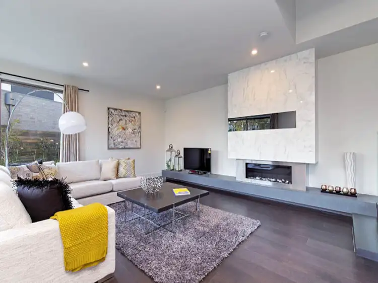 63 Main Drive, Kew VIC 3101