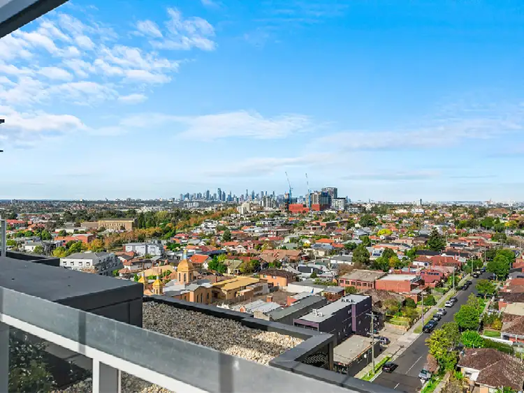 Sixth view of Homely apartment listing, 2.10/19 Russell Street, Essendon VIC 3040