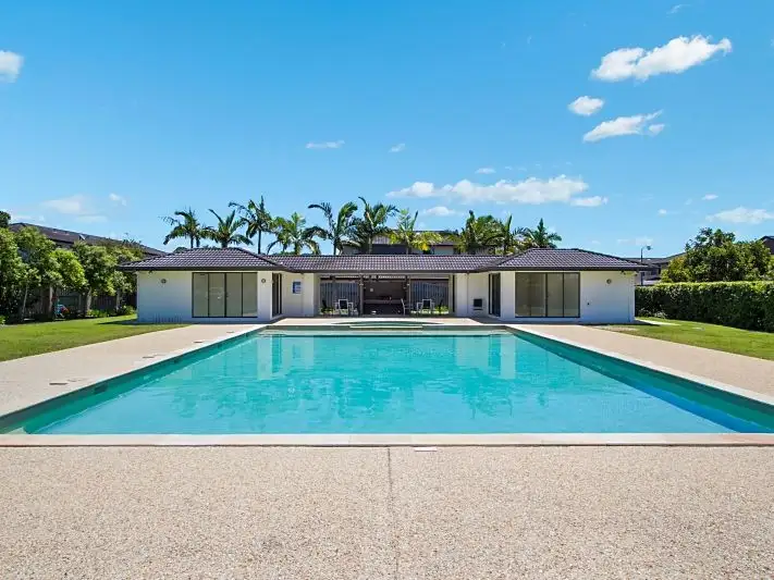 15/2 Catalina Way, Upper Coomera QLD 4209