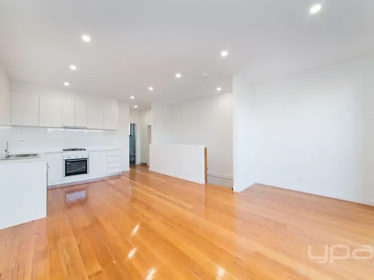 Third view of Homely townhouse listing, 4/11 Gladstone Pde, Glenroy VIC 3046