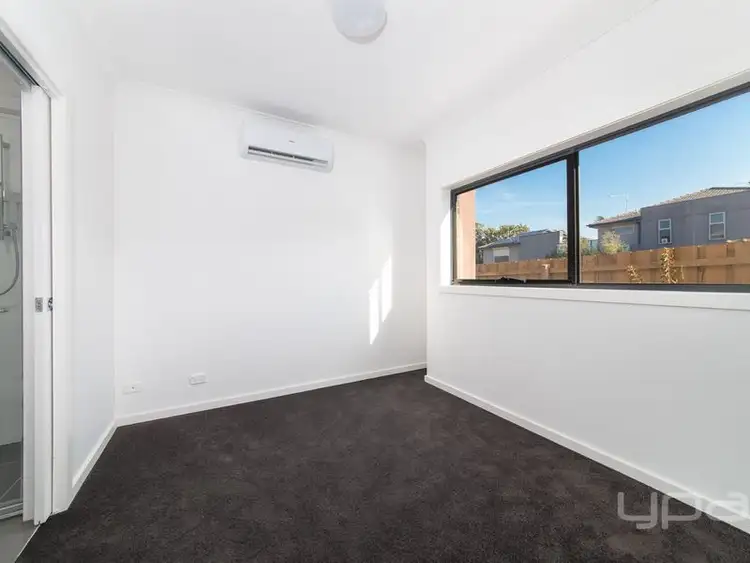 Fifth view of Homely townhouse listing, 4/11 Gladstone Pde, Glenroy VIC 3046