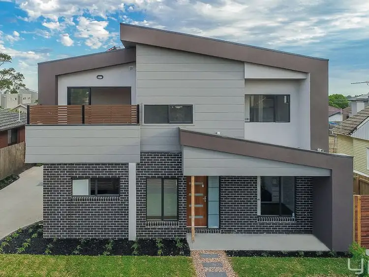 Second view of Homely townhouse listing, 3/11 Gladstone Parade, Glenroy VIC 3046