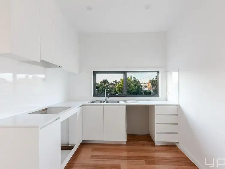 Fifth view of Homely townhouse listing, 3/11 Gladstone Parade, Glenroy VIC 3046