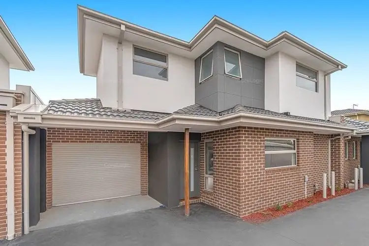 Main view of Homely townhouse listing, 2/152 Widford Street, Broadmeadows VIC 3047