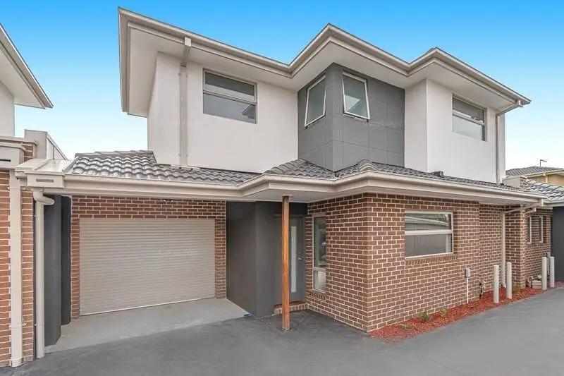 Main view of Homely townhouse listing, 2/152 Widford Street, Broadmeadows VIC 3047