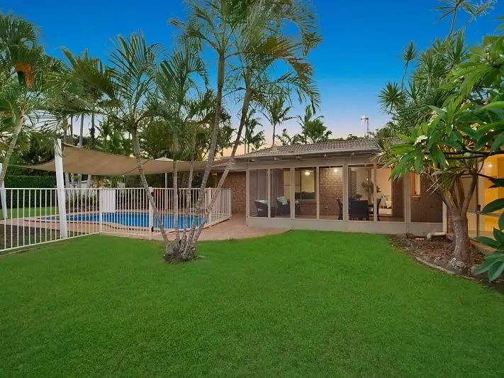 17 Arlene Park Terrace, Helensvale QLD 4212