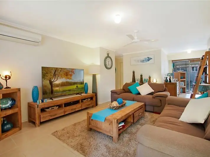 4 Eucalyptus Court, Oxenford QLD 4210