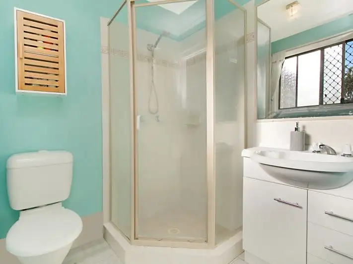 Seventh view of Homely house listing, 1/4 Stormbird Place, Carrara QLD 4211