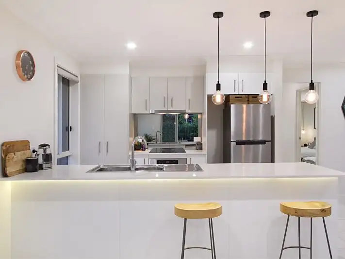 11B Snowden Crescent, Willow Vale QLD 4209