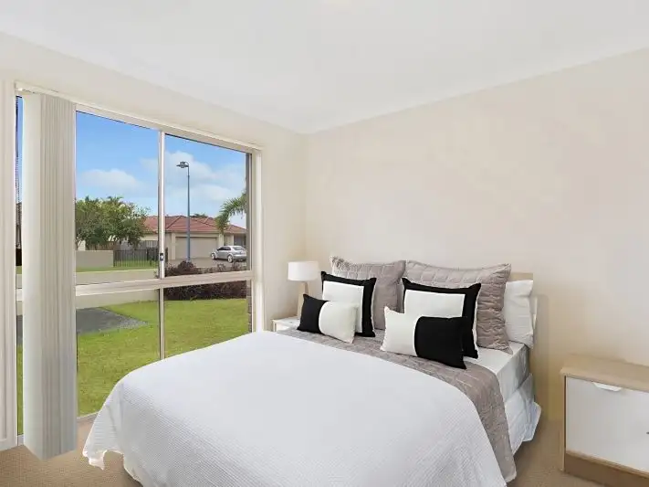 Fifth view of Homely house listing, 9 Maidenhead Court, Oxenford QLD 4210
