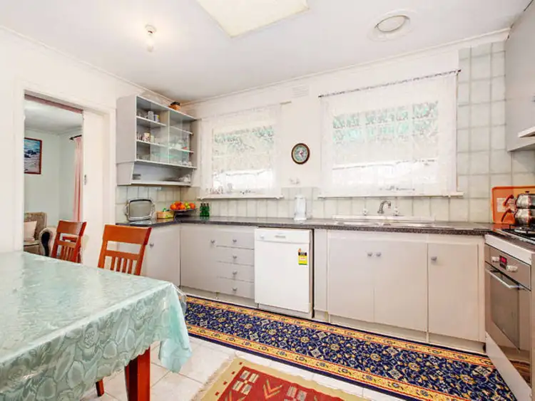 Second view of Homely house listing, 5 Millewa Crescent, Dallas VIC 3047