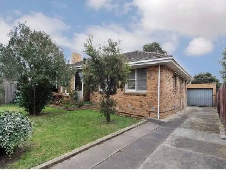 16 Heather Court, Glenroy VIC 3046