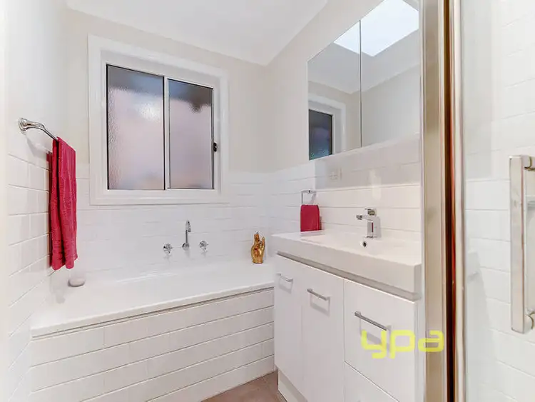 Fifth view of Homely house listing, 18 Katunga Crescent, Broadmeadows VIC 3047