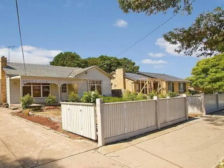 1/104 Middle Street, Hadfield VIC 3046