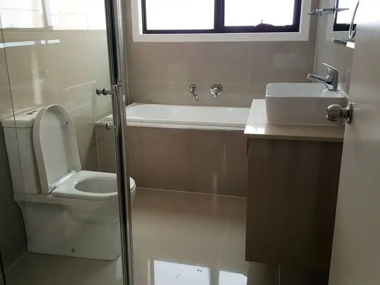 Fifth view of Homely townhouse listing, 1/139 View Street, Glenroy VIC 3046