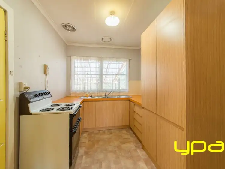 Third view of Homely house listing, 401 Barry Road, Dallas VIC 3047