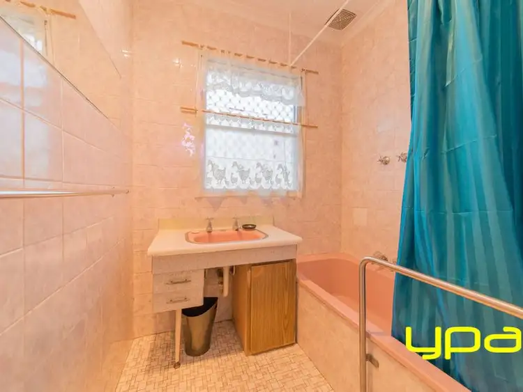 Sixth view of Homely house listing, 401 Barry Road, Dallas VIC 3047