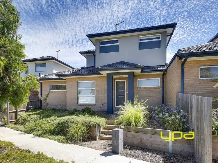 118 James Mirams Drive, Roxburgh Park VIC 3064