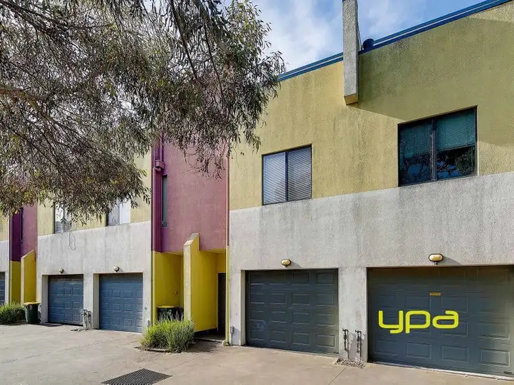 Main view of Homely townhouse listing, 11/900 Pascoe Vale Road, Glenroy VIC 3046