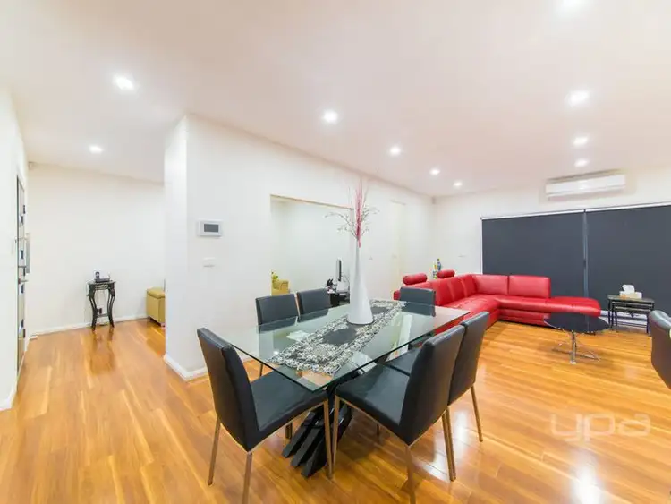 Fourth view of Homely townhouse listing, 2/1029 Pascoe Vale Road, Jacana VIC 3047
