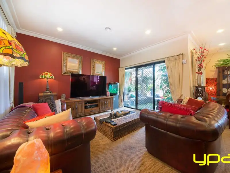 Main view of Homely unit listing, 2/4 Warnock Street, Broadmeadows VIC 3047