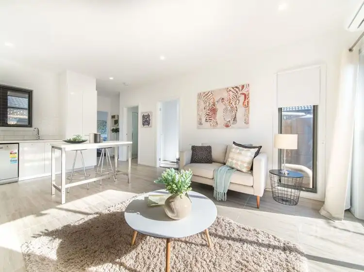 Second view of Homely unit listing, 4/17 Leonard Avenue, Glenroy VIC 3046