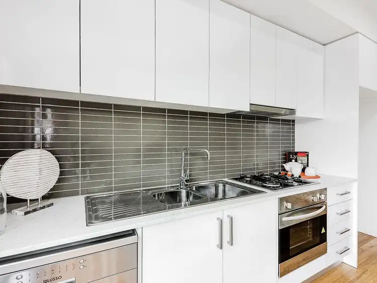 Second view of Homely townhouse listing, 5/2 Grandview Street, Glenroy VIC 3046