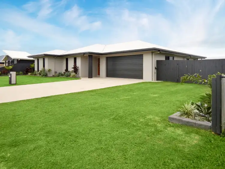 32 Hocking Crescent, Marian QLD 4753