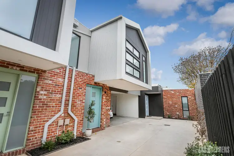 3/21 New Street, South Kingsville VIC 3015