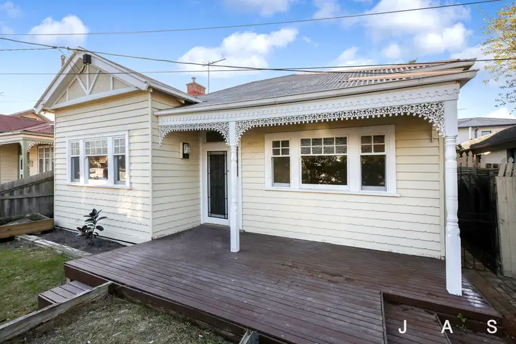 16 Dove Street, West Footscray VIC 3012