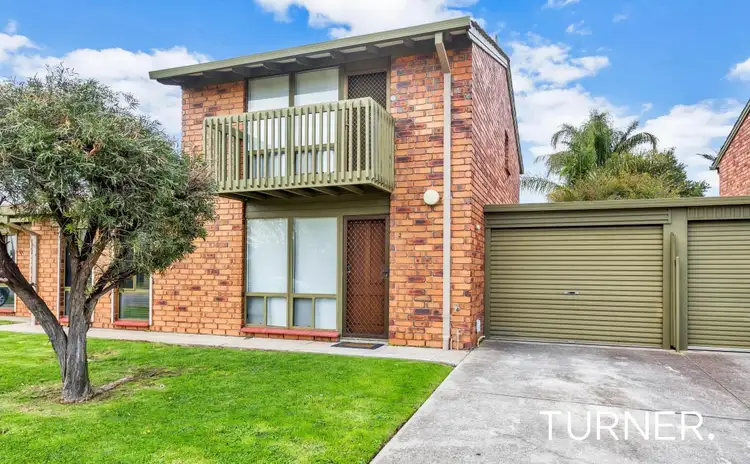 2/8 Duggan Avenue