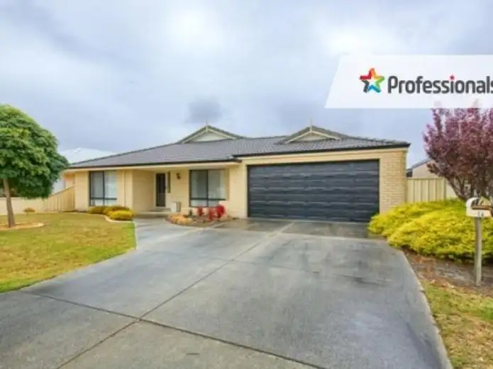 14 Albatross Drive