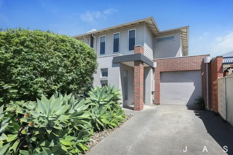 62 Saltley Street, South Kingsville VIC 3015