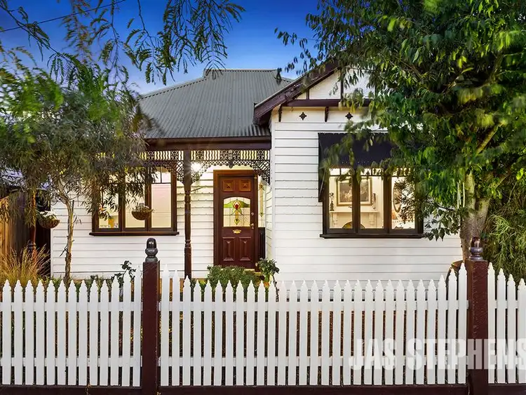 51 Queensville Street, Kingsville VIC 3012
