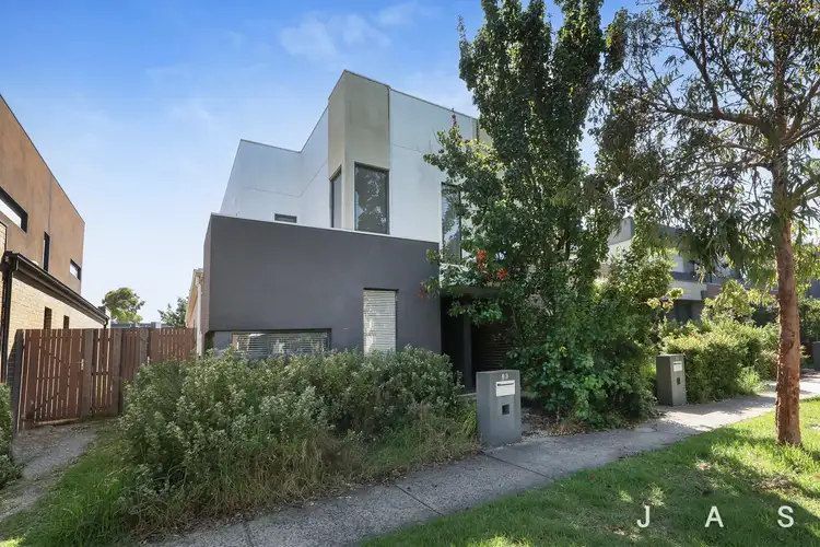 83 McDougall Drive