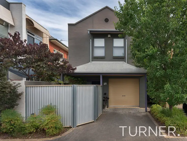 12/29 Edmund Street