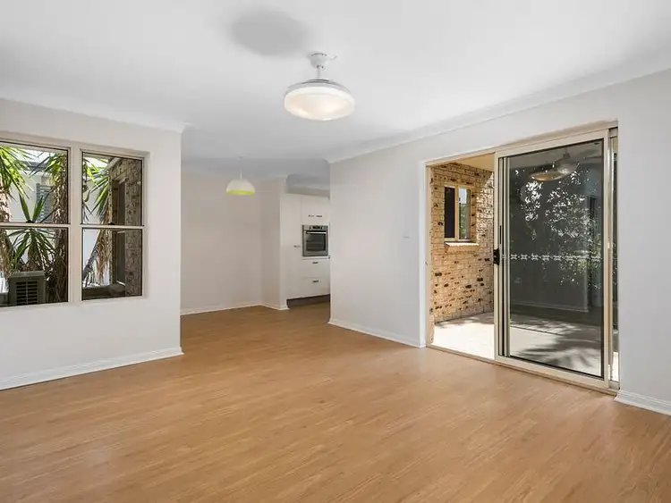 Main view of Homely unit listing, 1/39 Malcolm Street, Hawthorne QLD 4171