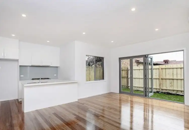 3/120 Blackshaws Road