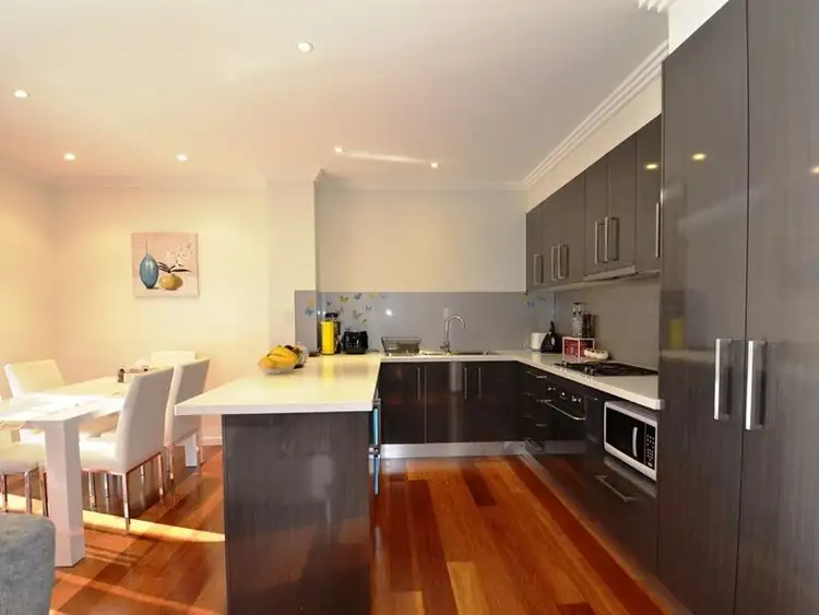 Main view of Homely townhouse listing, 4/736 Wynnum Road, Morningside QLD 4170