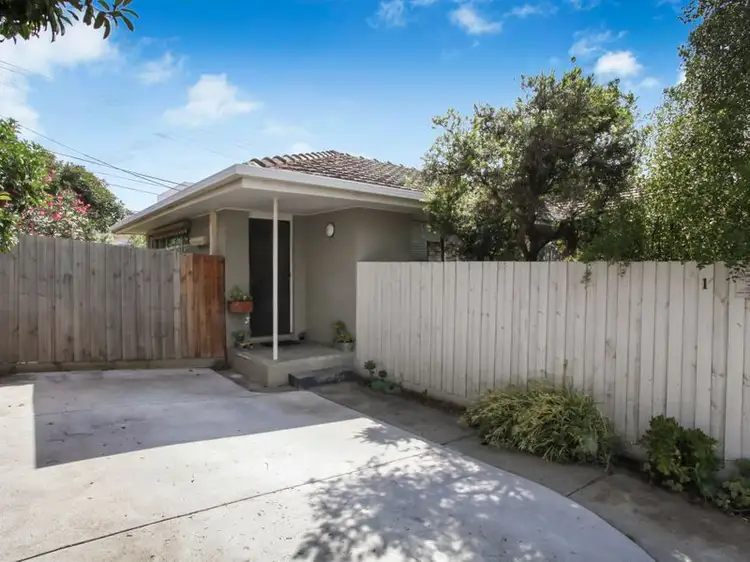 1/25 Hampton Road, Essendon West VIC 3040
